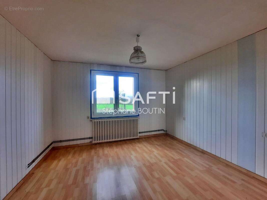 Photo 8 - Maison à LA CHAPELLE-THEMER