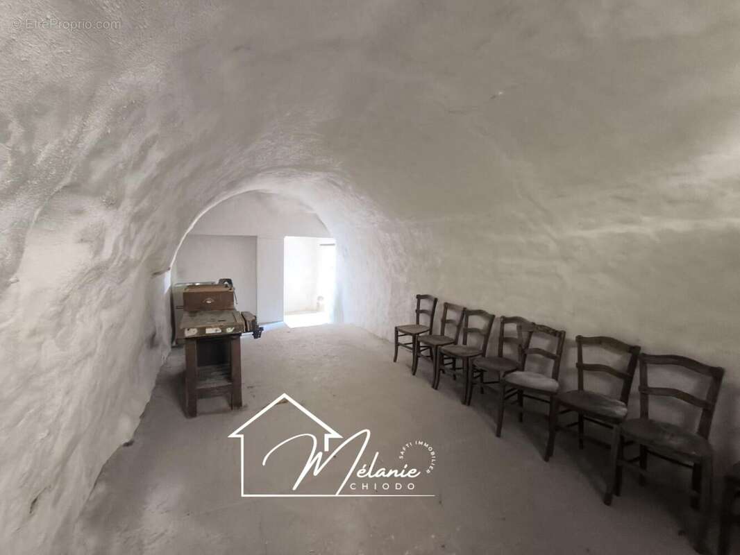 Photo 9 - Maison à PERRIER