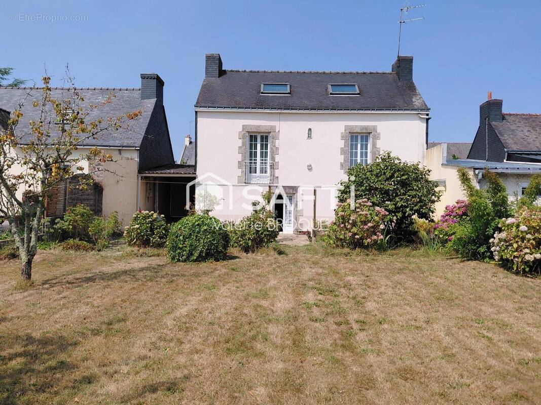 Photo 1 - Maison à CLEGUER