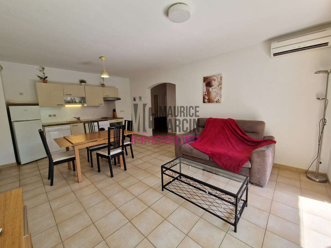 Appartement à L'ISLE-SUR-LA-SORGUE