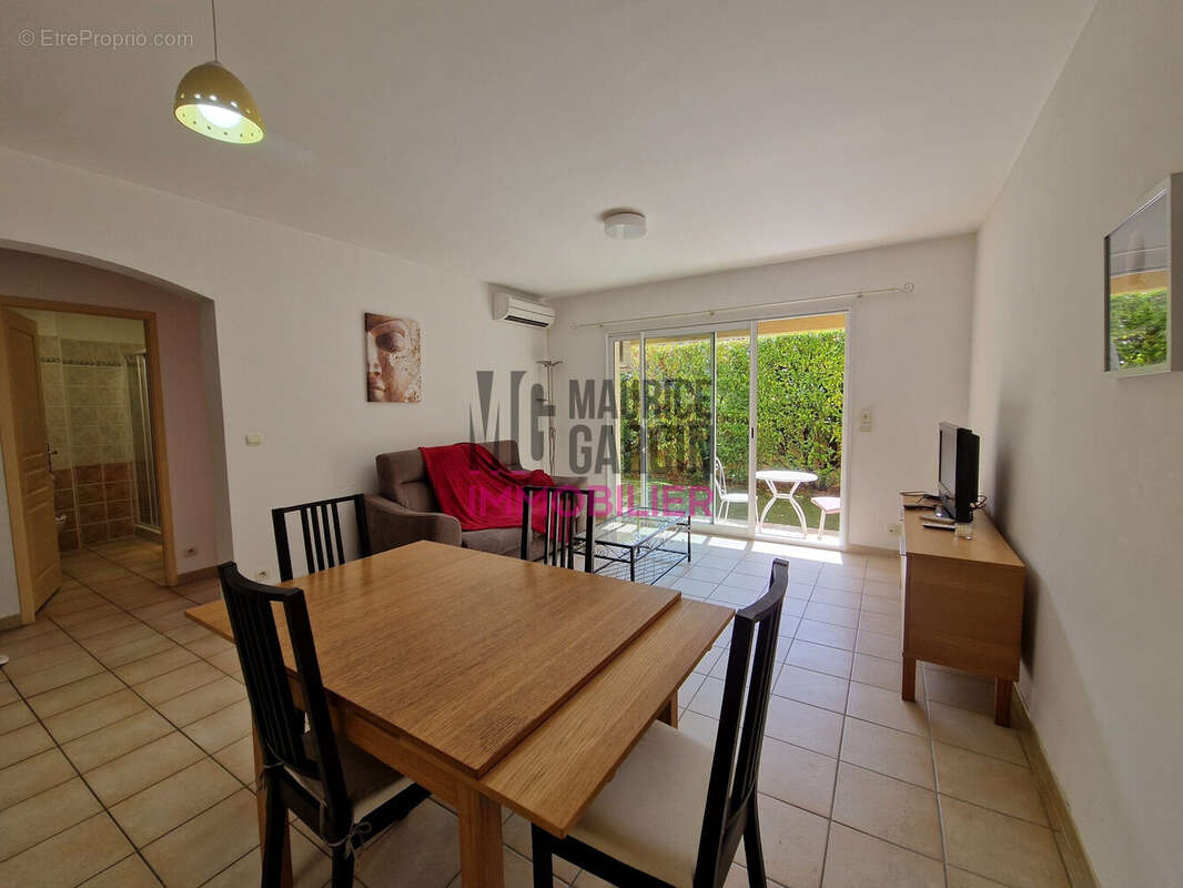 Appartement à L'ISLE-SUR-LA-SORGUE