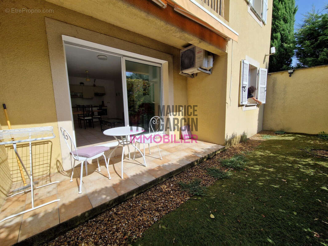 Appartement à L'ISLE-SUR-LA-SORGUE
