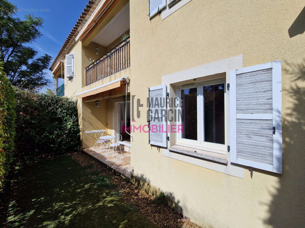Appartement à L'ISLE-SUR-LA-SORGUE
