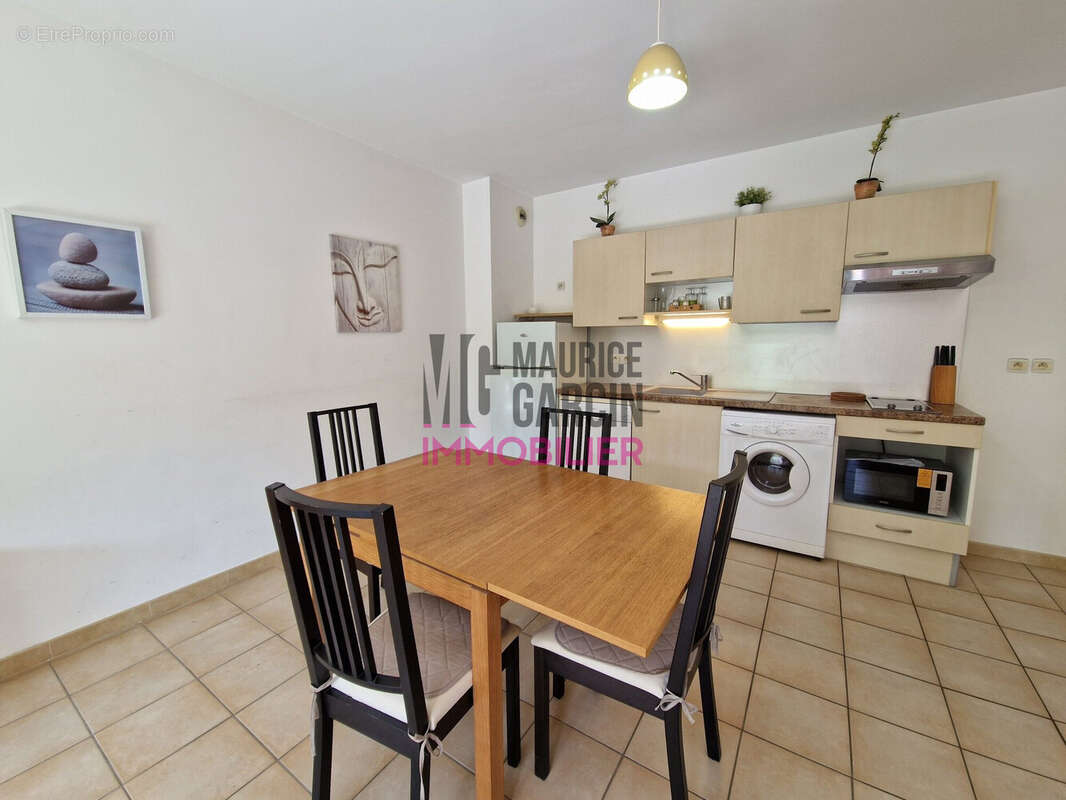 Appartement à L'ISLE-SUR-LA-SORGUE