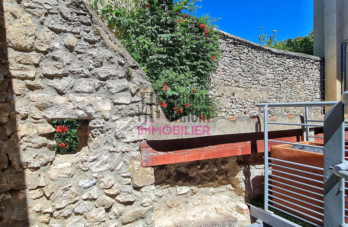 Maison à PERNES-LES-FONTAINES