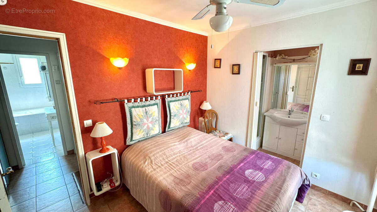 Maison à L&#039;ISLE-SUR-LA-SORGUE