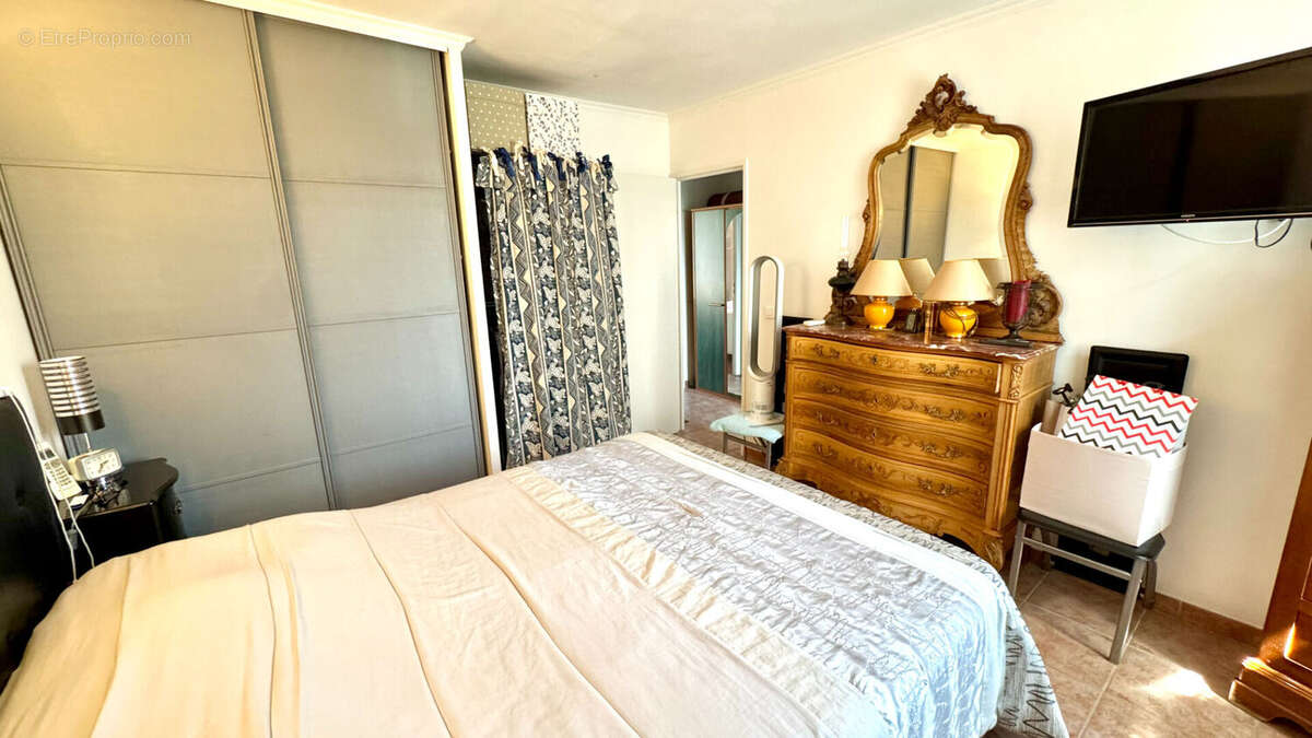 Maison à L&#039;ISLE-SUR-LA-SORGUE