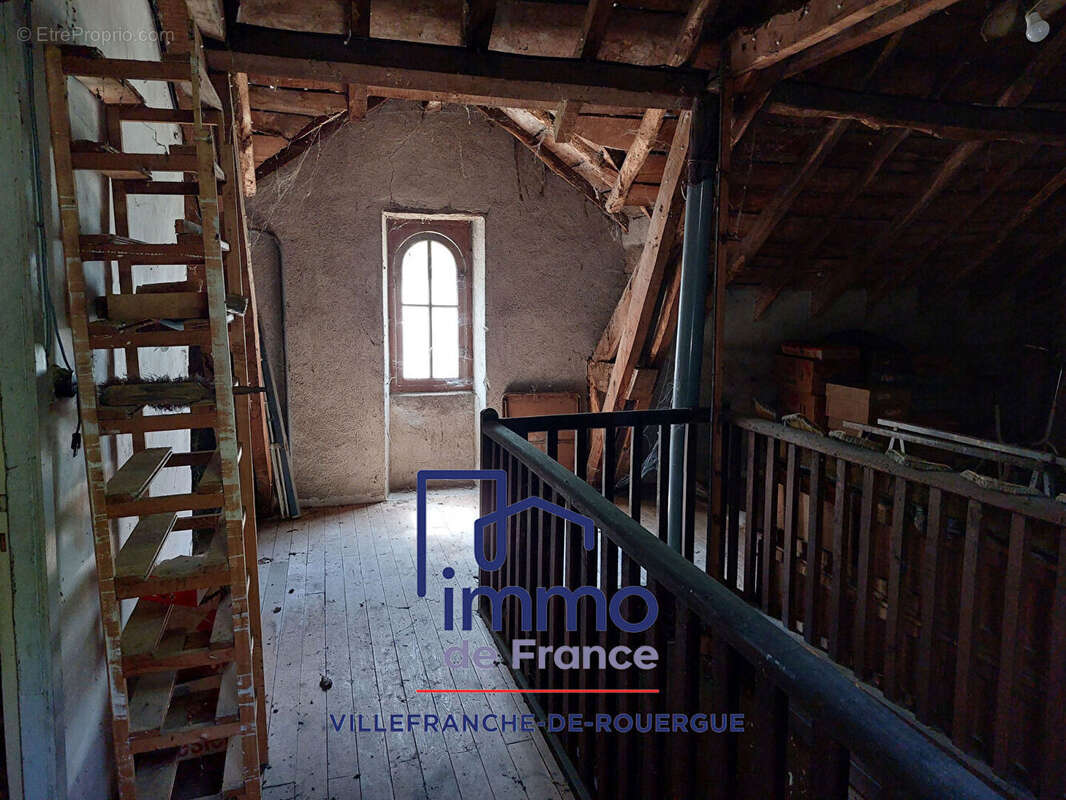 Maison à VILLEFRANCHE-DE-ROUERGUE