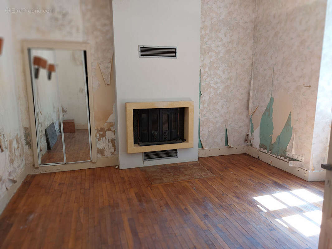 Maison à VILLEFRANCHE-DE-ROUERGUE