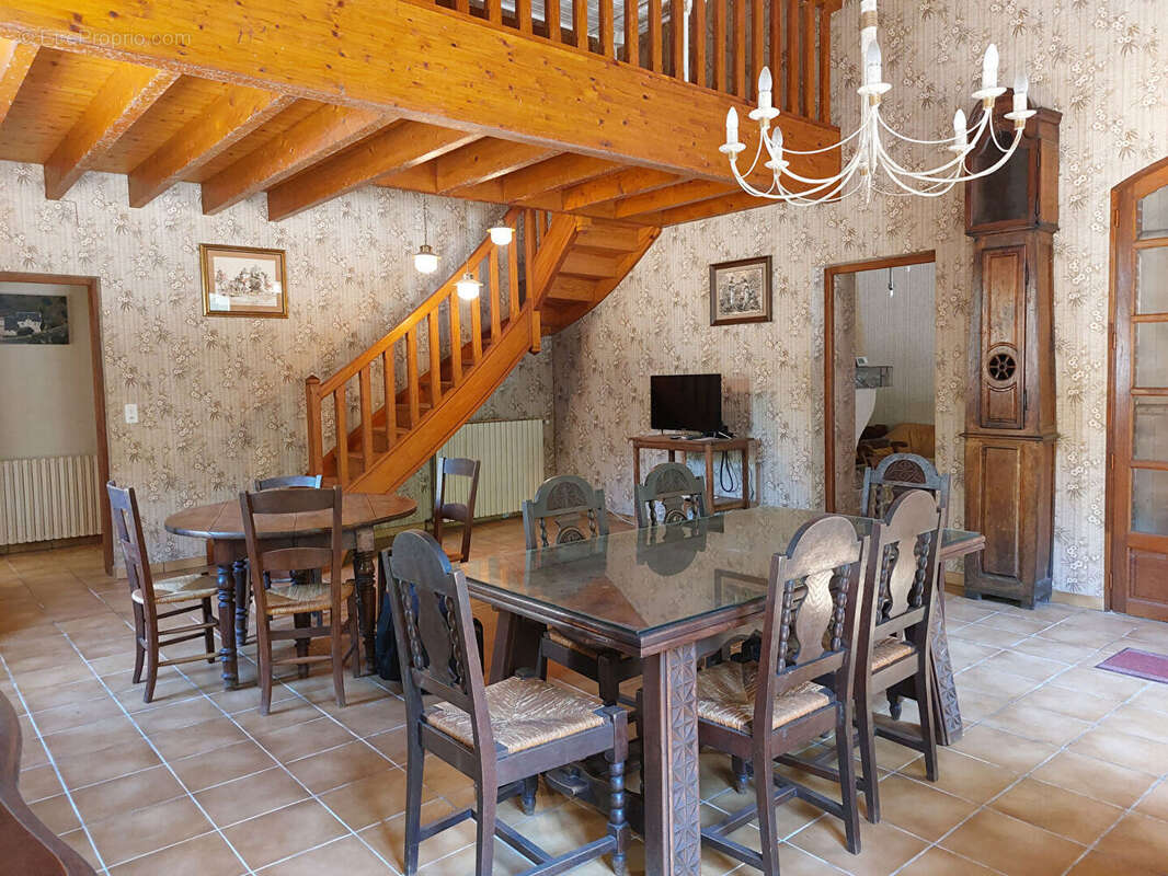 Maison à VILLEFRANCHE-DE-ROUERGUE