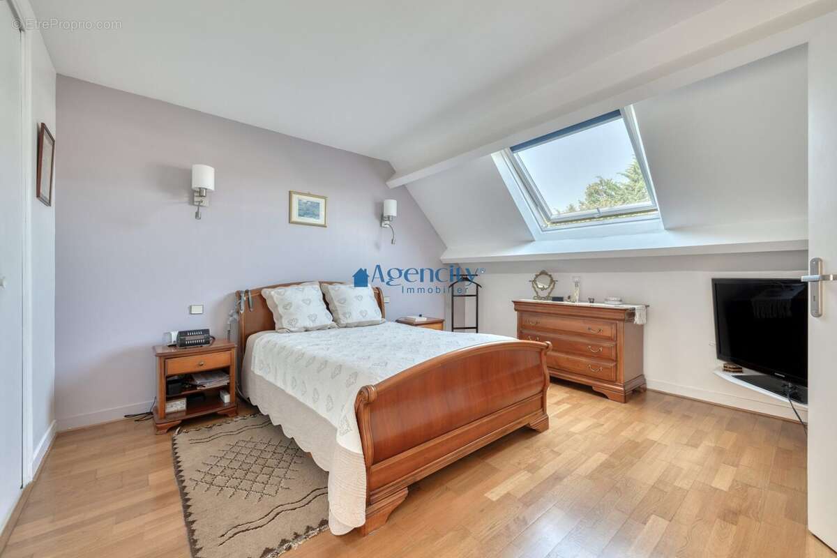 Maison à GOURNAY-SUR-MARNE