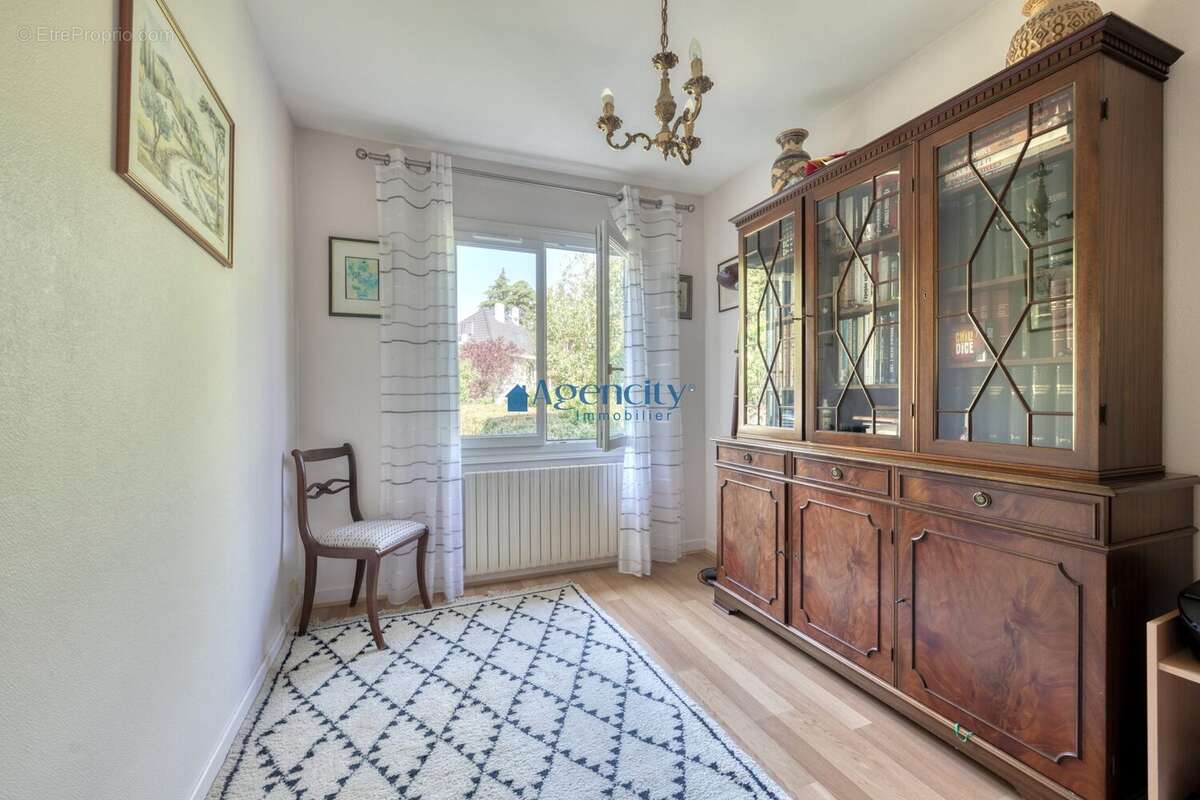 Maison à GOURNAY-SUR-MARNE