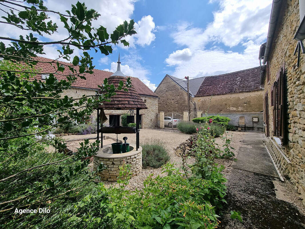 Maison à CHEU