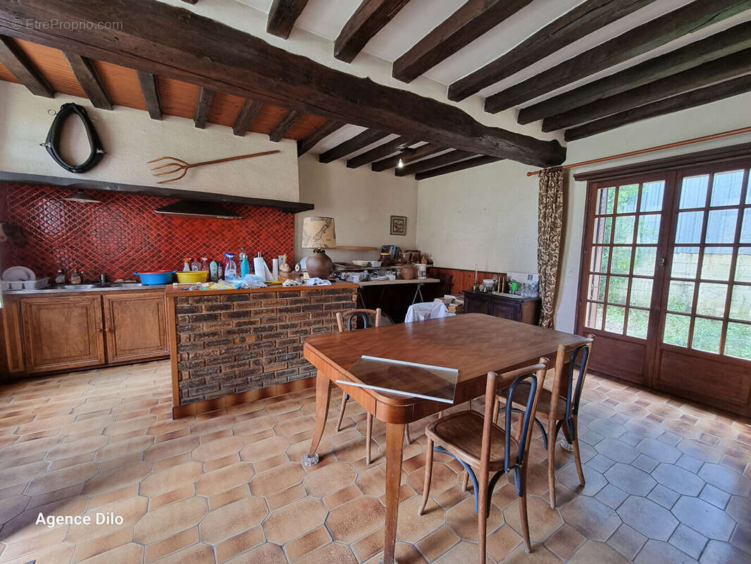 Maison à CHEU