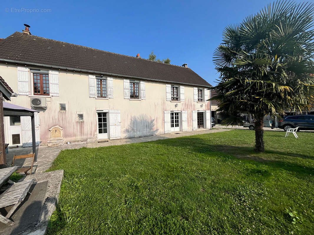 Maison à LA FERTE-SOUS-JOUARRE