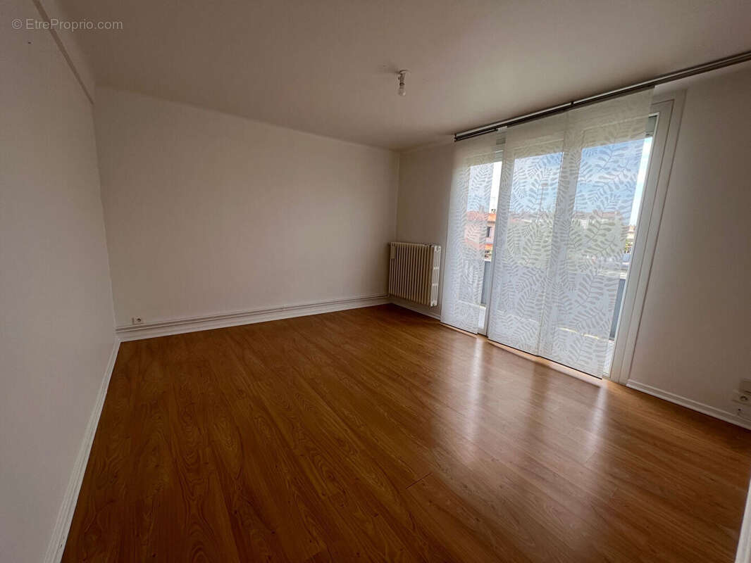 Appartement à VILLENEUVE-TOLOSANE