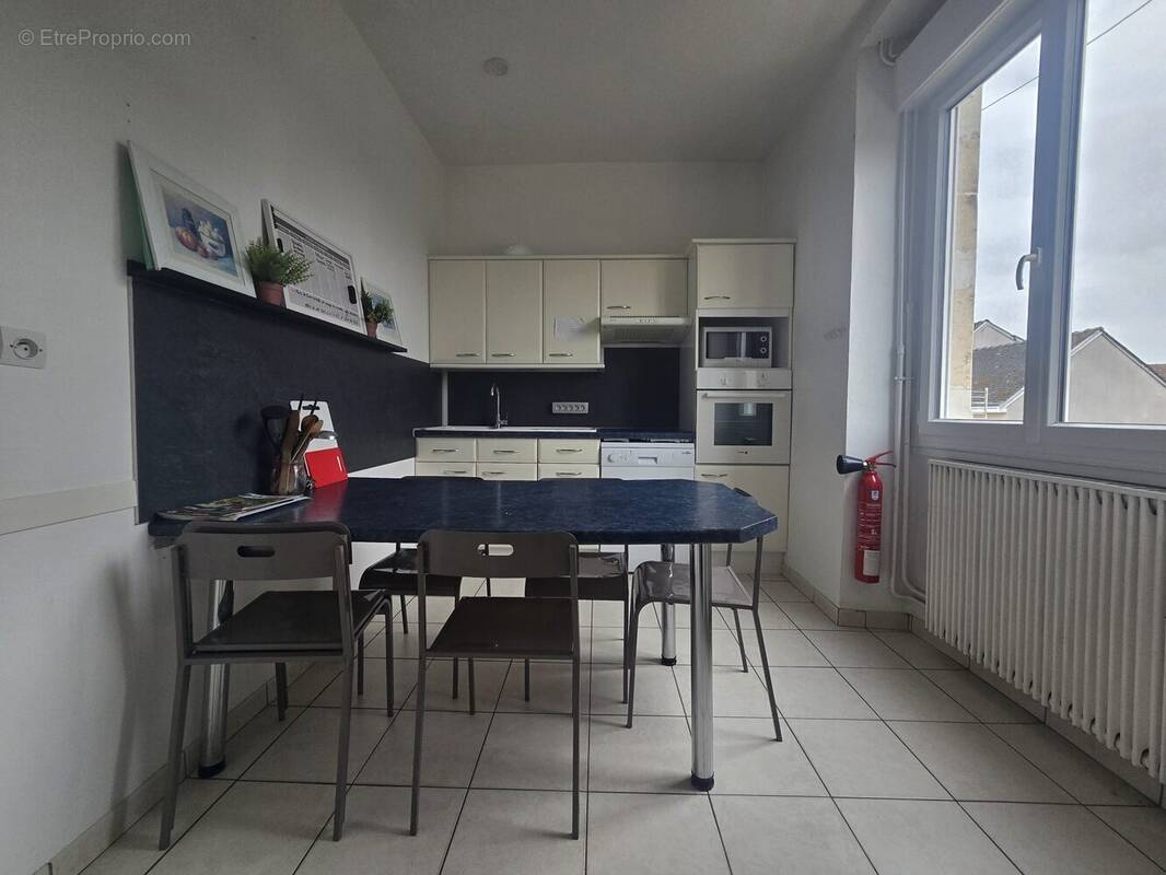 Appartement à PRUILLE-LE-CHETIF