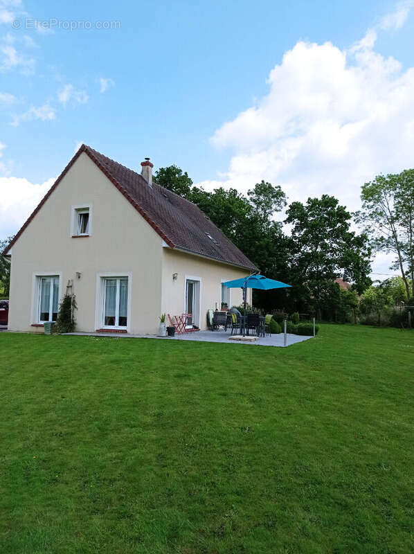 Maison à PONT-L&#039;EVEQUE