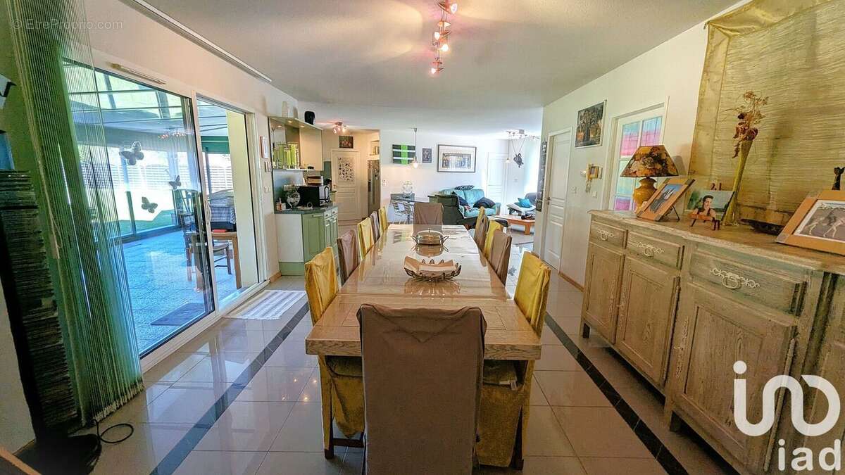 Photo 4 - Maison à MONTENDRE