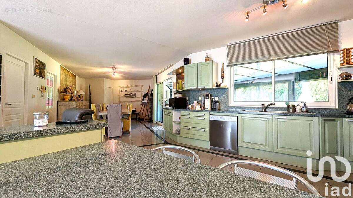 Photo 5 - Maison à MONTENDRE