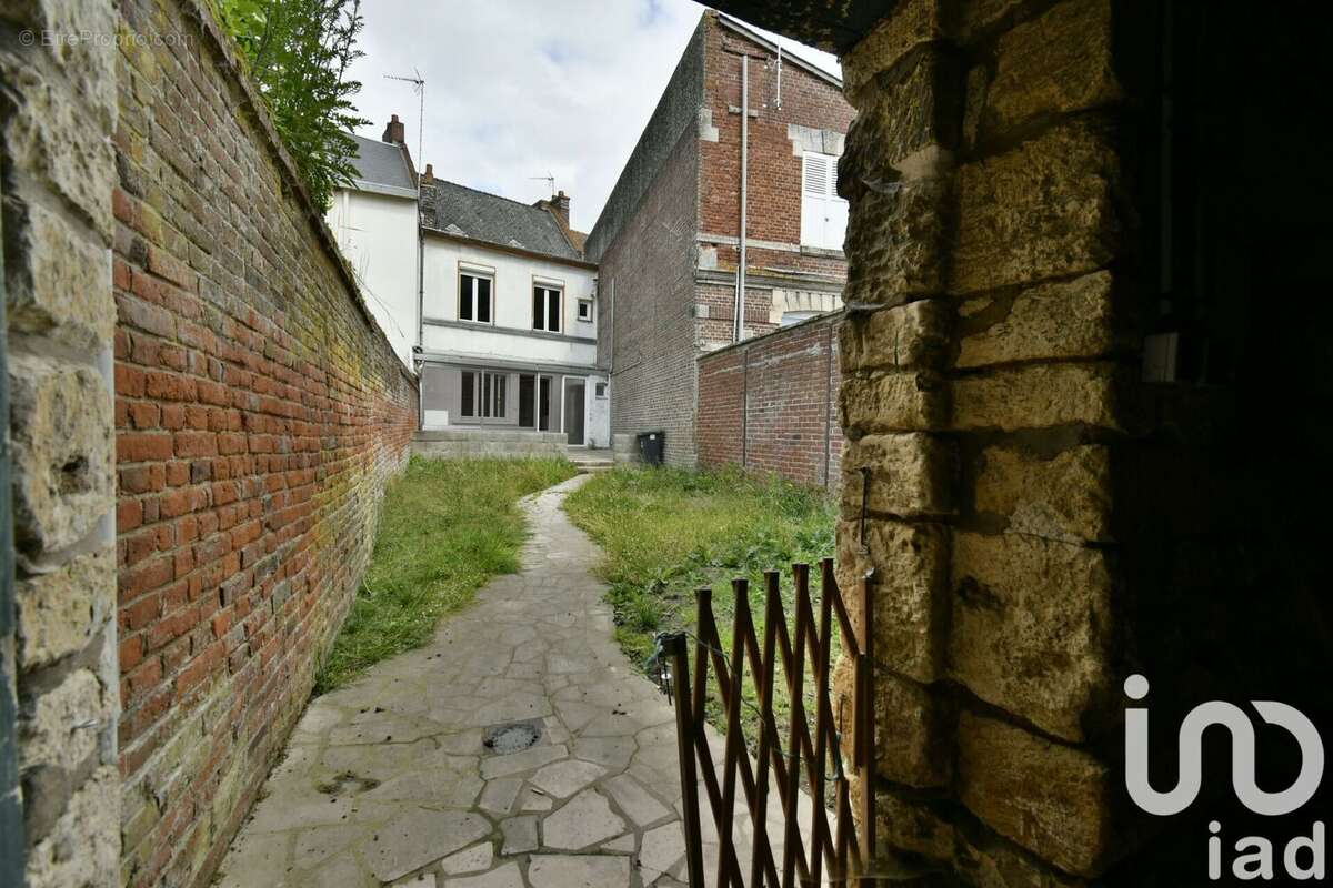 Photo 4 - Maison à MAIGNELAY-MONTIGNY