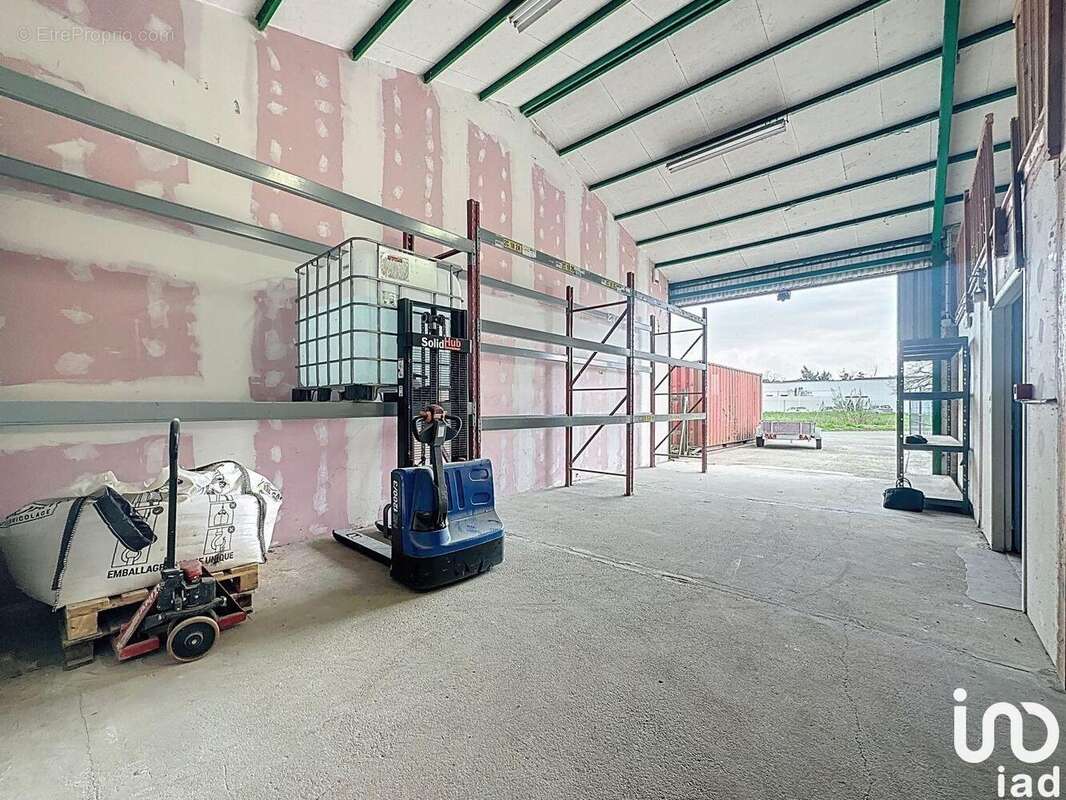 Photo 3 - Commerce à SAINT-SEVER