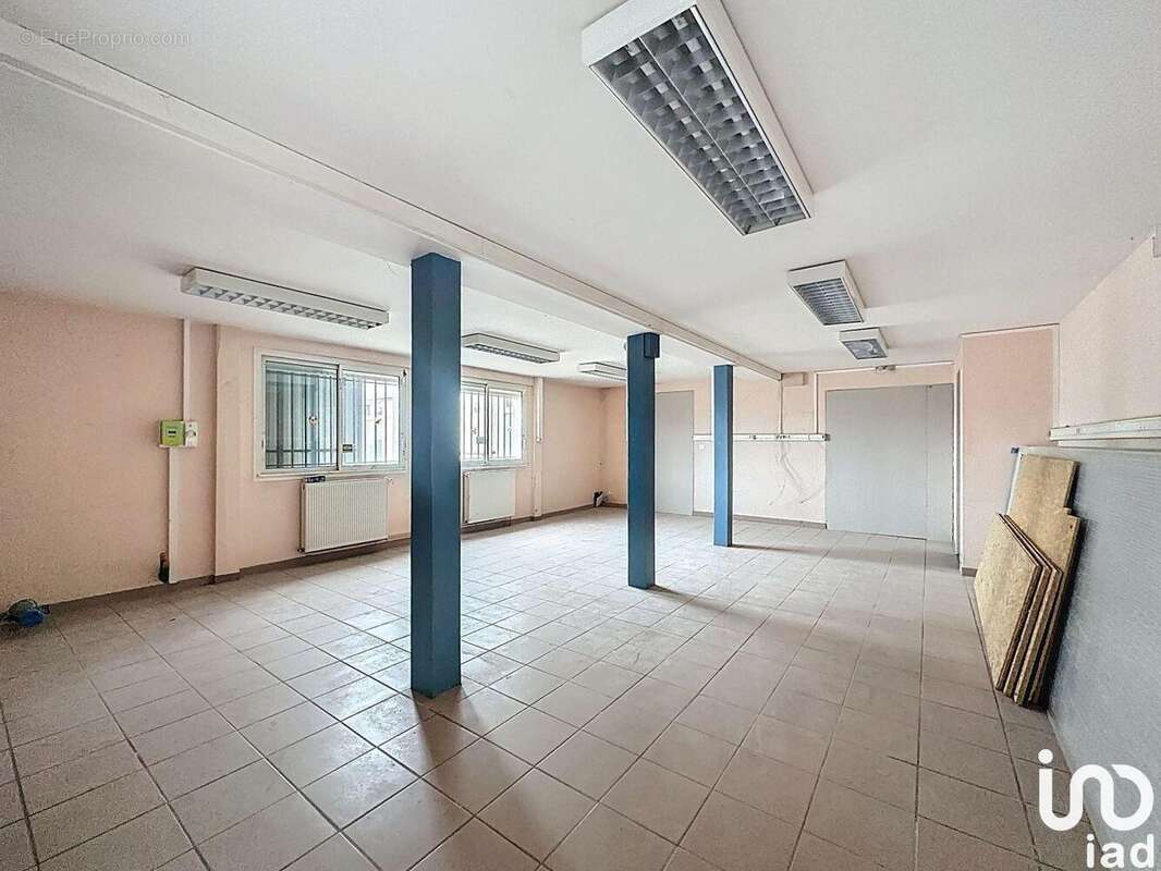 Photo 4 - Commerce à SAINT-SEVER