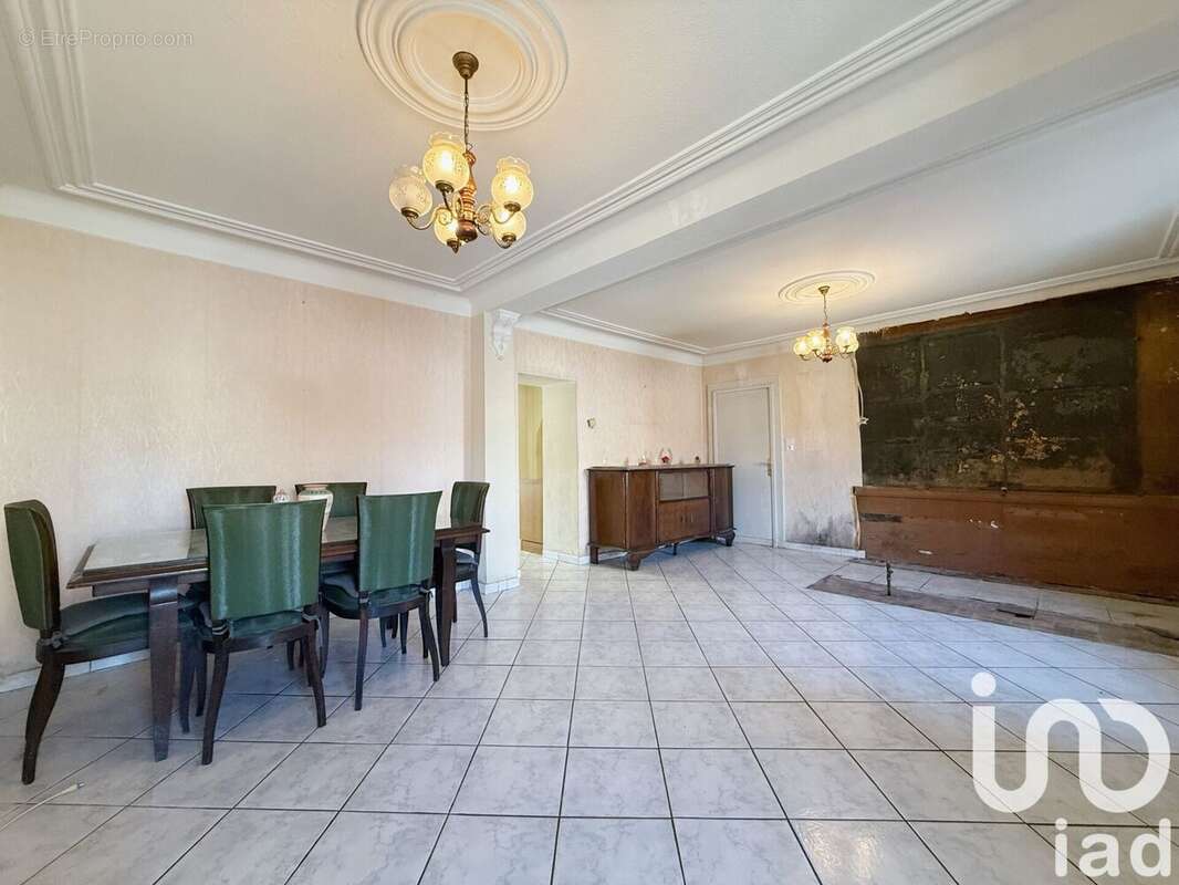 Photo 2 - Maison à SAULNES