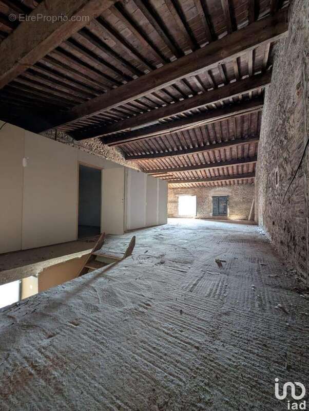 Photo 3 - Commerce à SAINTE-MARIE