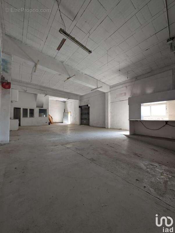 Photo 6 - Commerce à SAINTE-MARIE