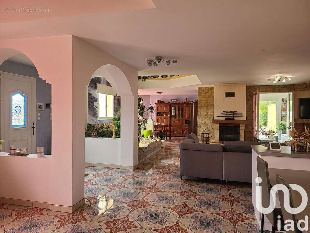 Photo 3 - Maison à VIVY