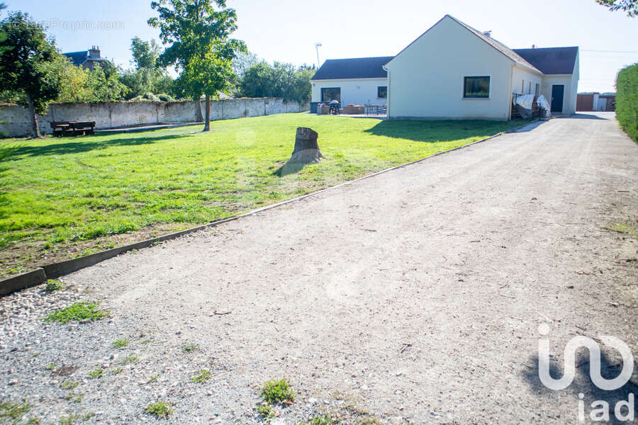 Photo 3 - Maison à TOUQUIN