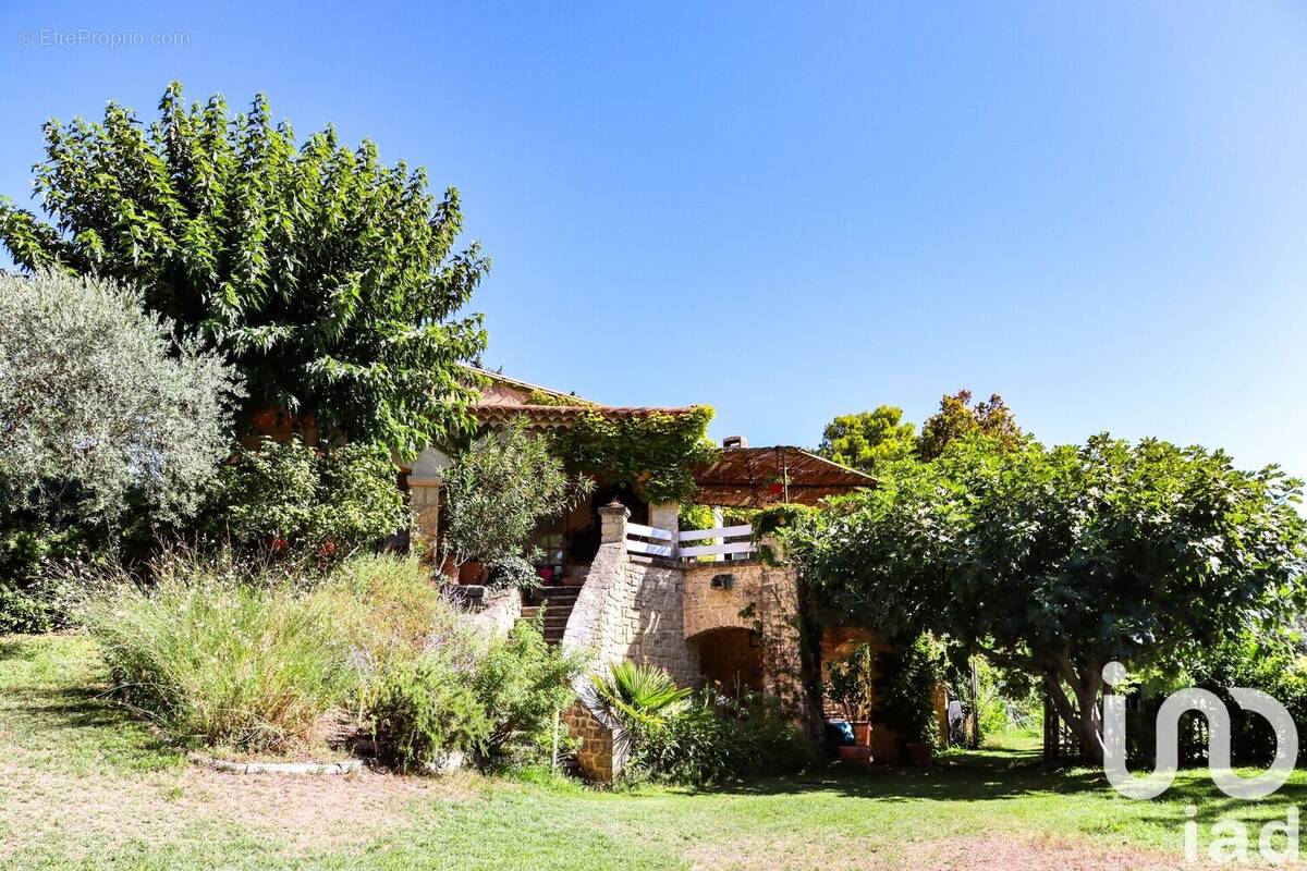 Photo 1 - Maison à CARPENTRAS