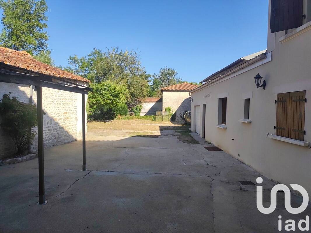 Photo 1 - Maison à MANSLE