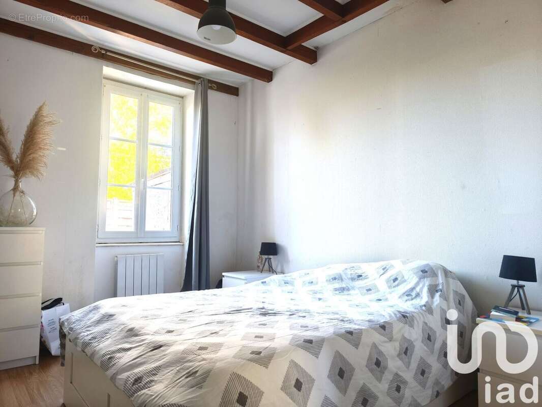 Photo 8 - Maison à MONTLIEU-LA-GARDE