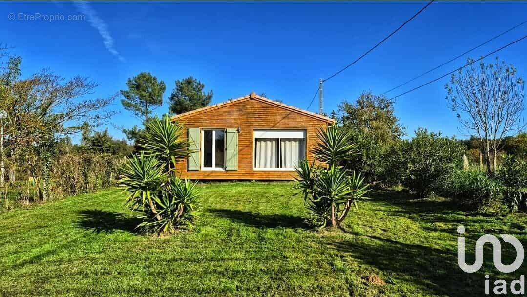 Photo 1 - Maison à SAINT-LYS