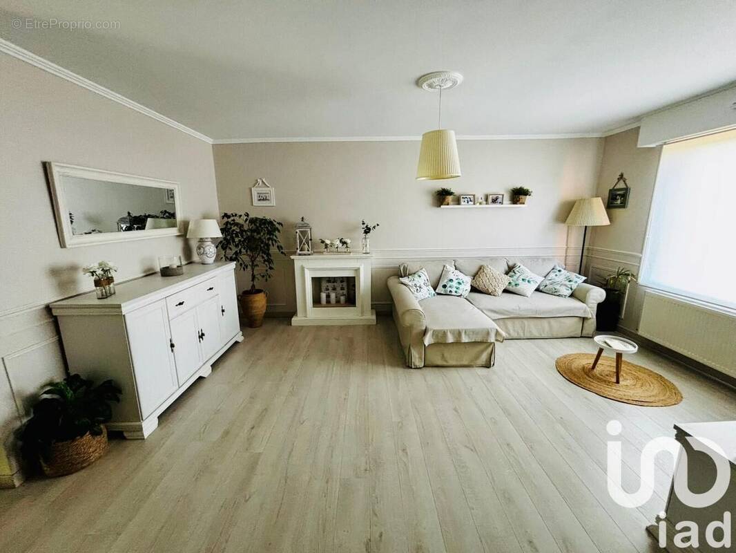 Photo 1 - Maison à MARCQ-EN-BAROEUL