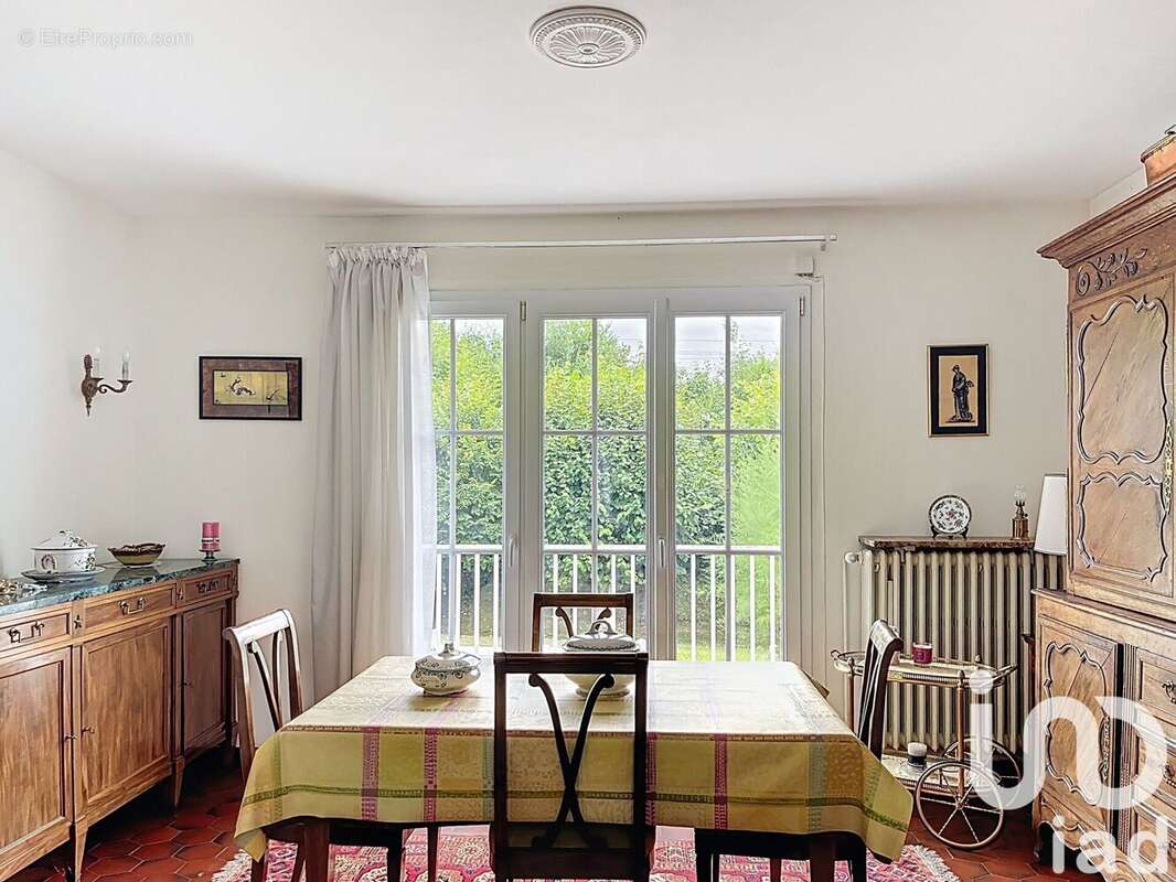 Photo 3 - Maison à TRIE-CHATEAU