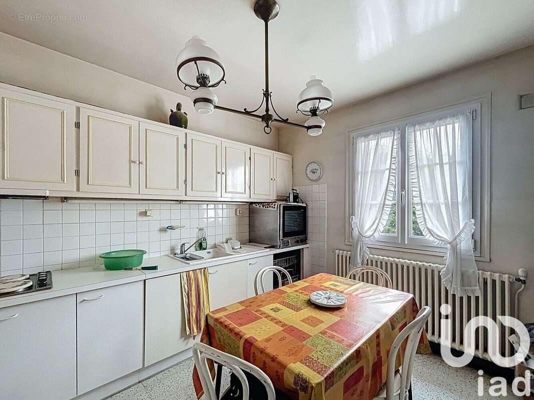 Photo 9 - Maison à TRIE-CHATEAU