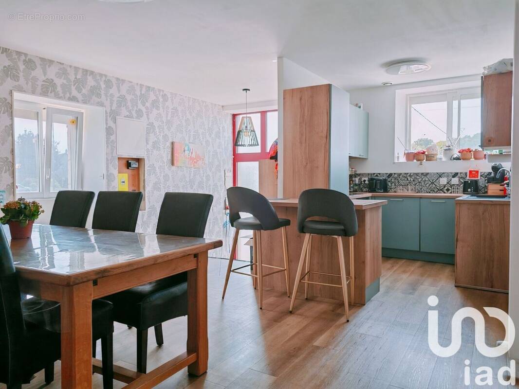 Photo 1 - Maison à SAINT-GEORGES-SUR-MOULON