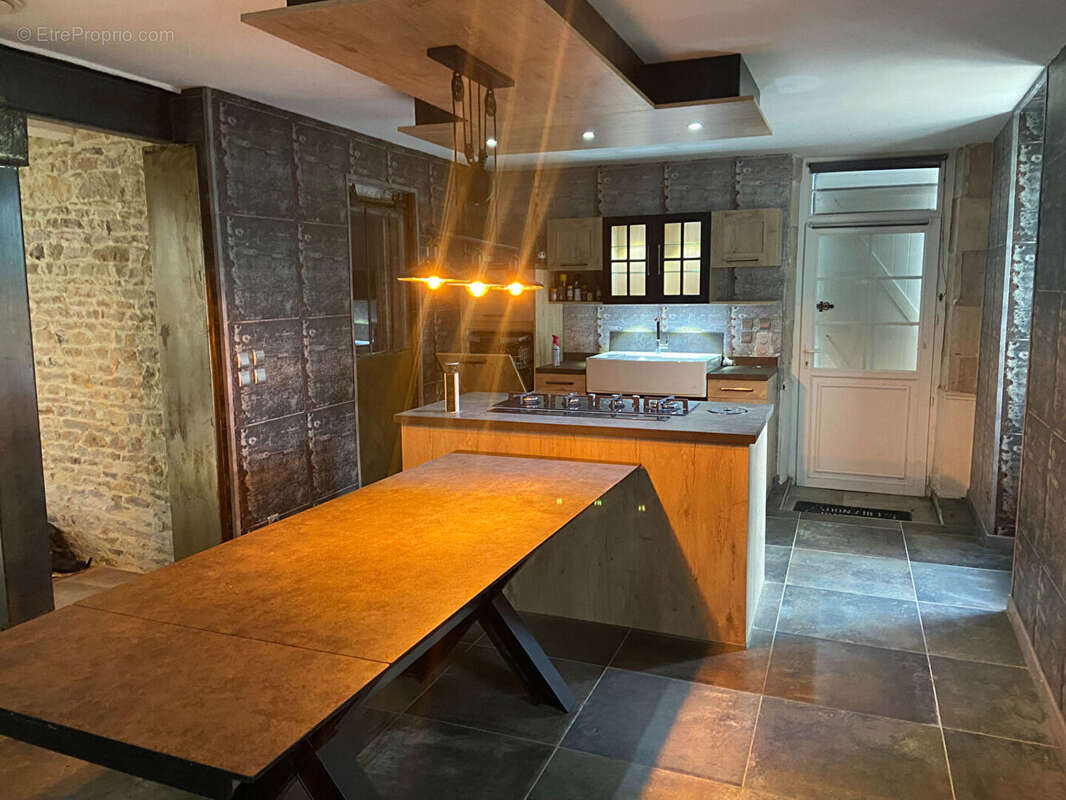 Maison à LE CHAUTAY