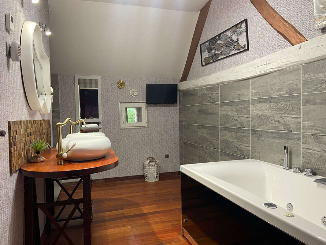 Maison à LE CHAUTAY