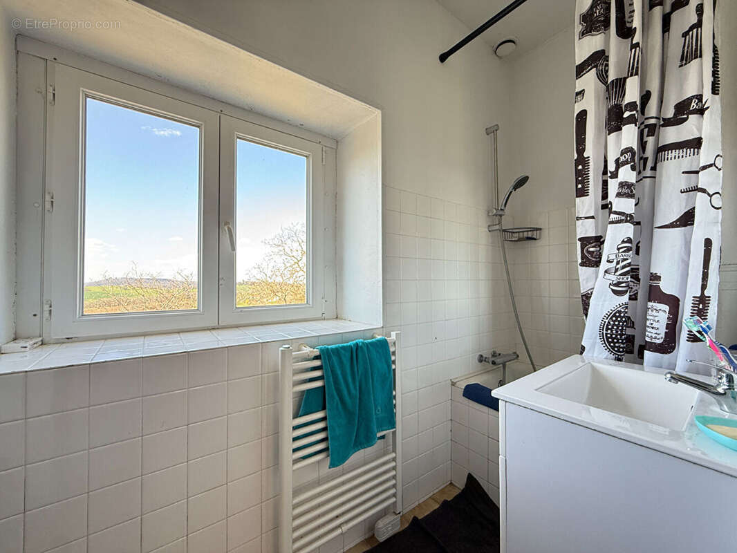 Maison à PANNESSIERES