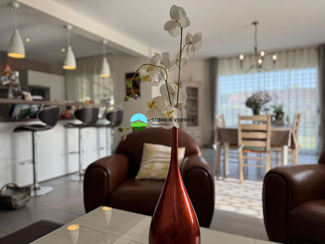 Maison à PERNES-LES-FONTAINES