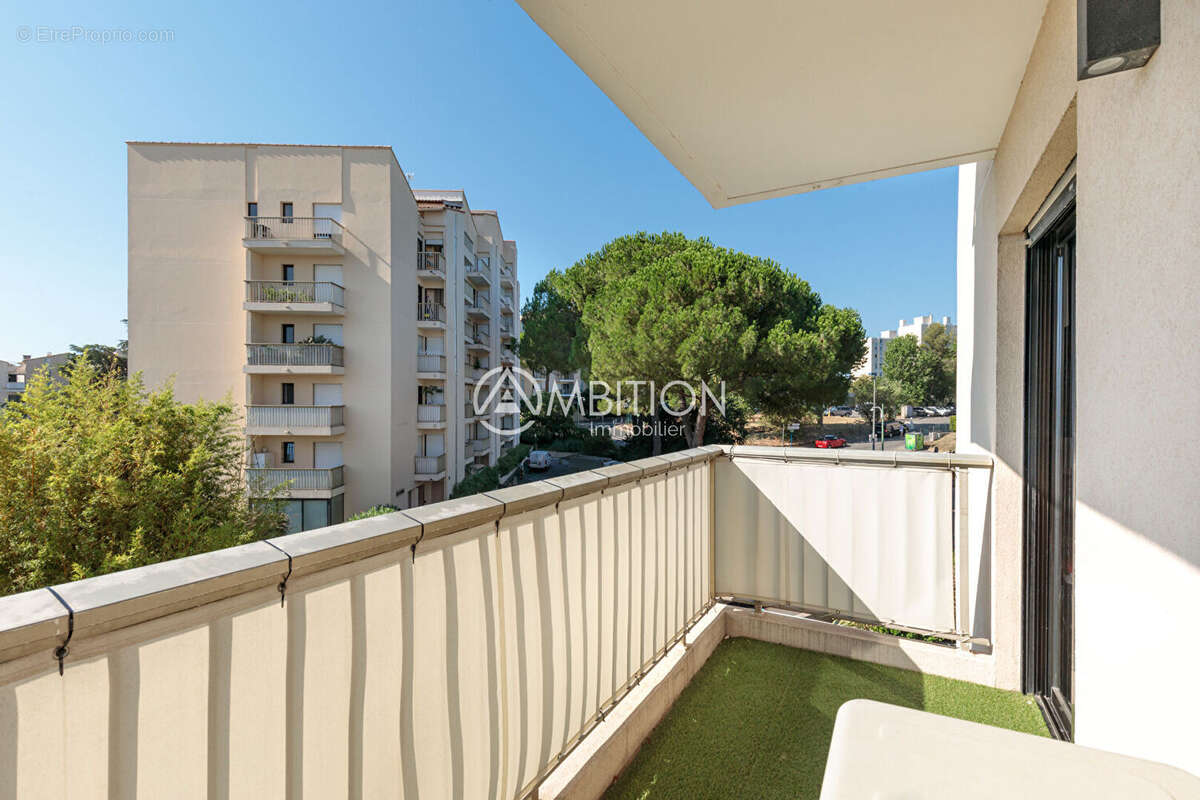 Appartement à LE CANNET