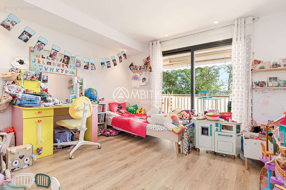 Appartement à LE CANNET