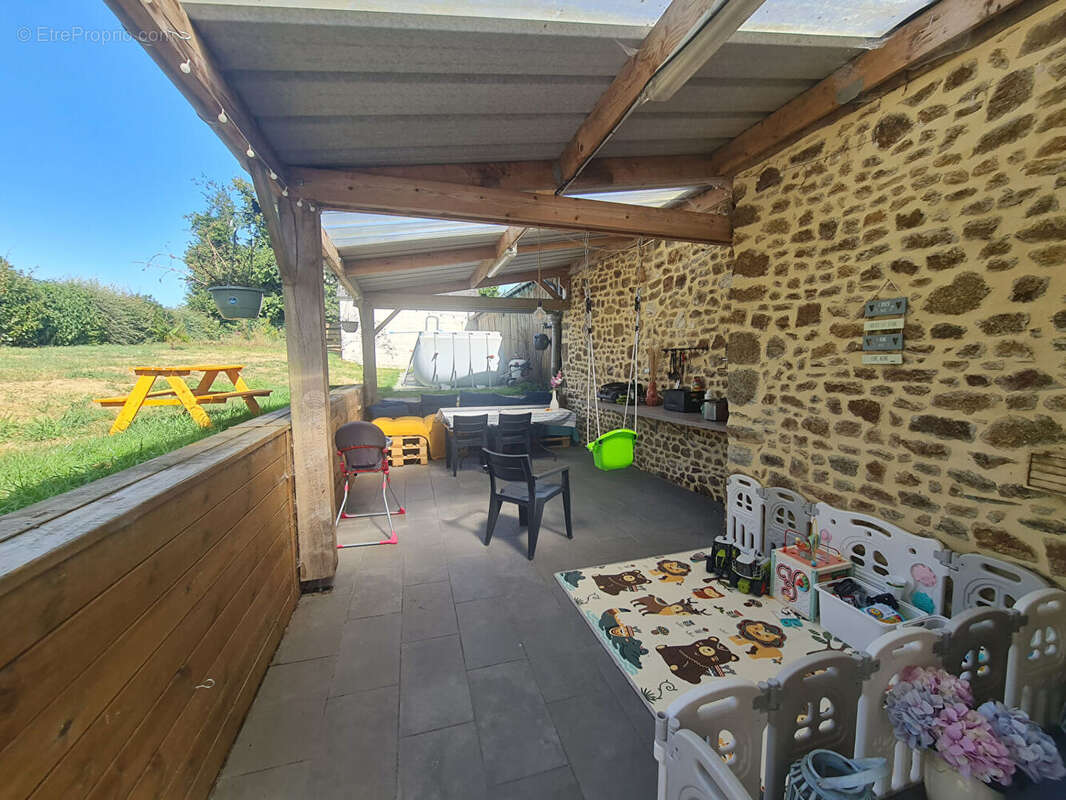 Maison à SAINT-DENIS-SUR-SARTHON