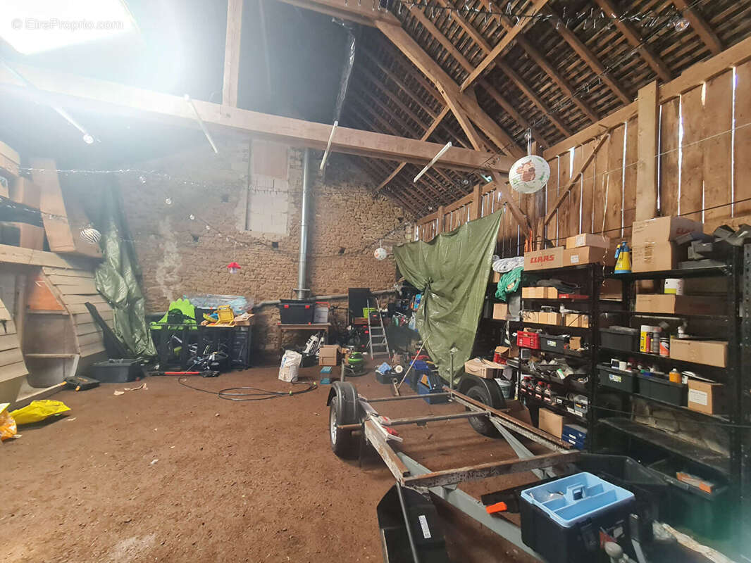 Maison à SAINT-DENIS-SUR-SARTHON