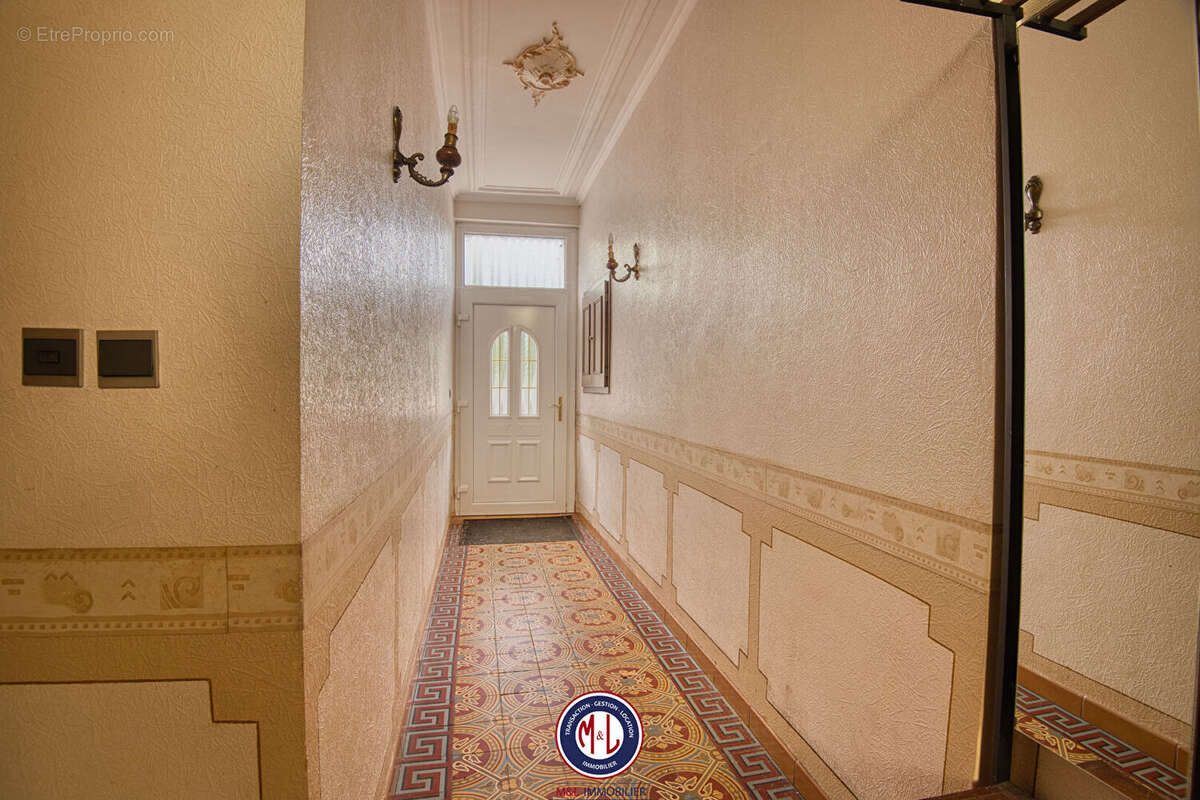 Maison à LONGEVILLE-LES-METZ