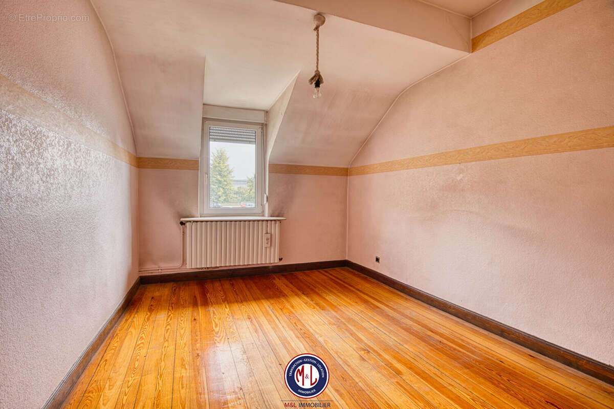 Maison à LONGEVILLE-LES-METZ